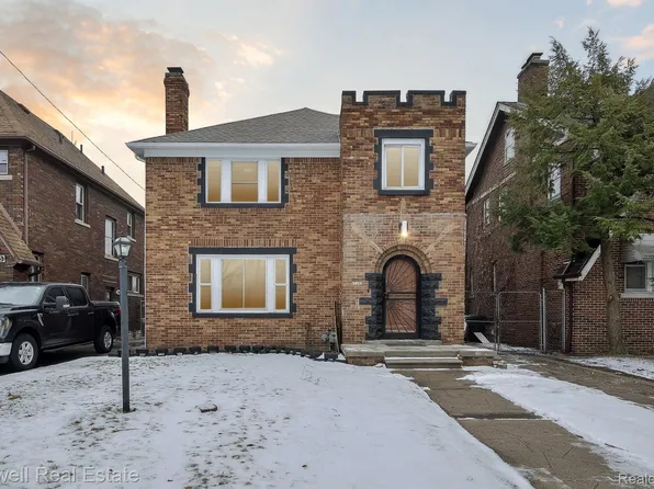 17160 Pennington Dr, Detroit, MI 48221