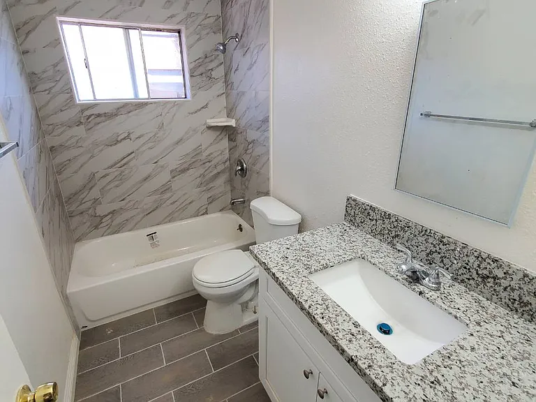 14404 Beckner St #5 — Photo 7