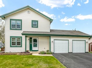 2903 Grand Prairie Dr, Joliet, IL 60431