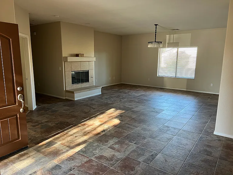 30628 Sierra Pl — Photo 4