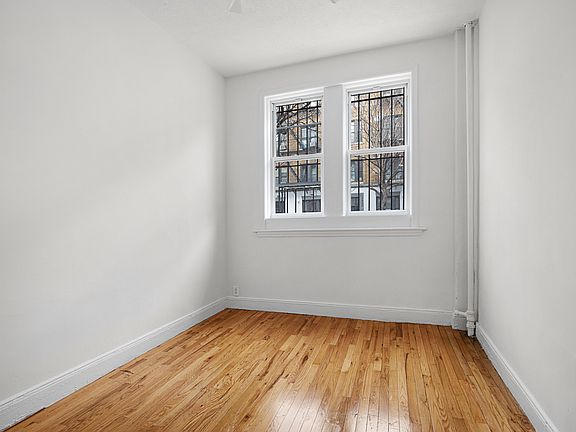 5th image of 874 Bergen St APT 1L