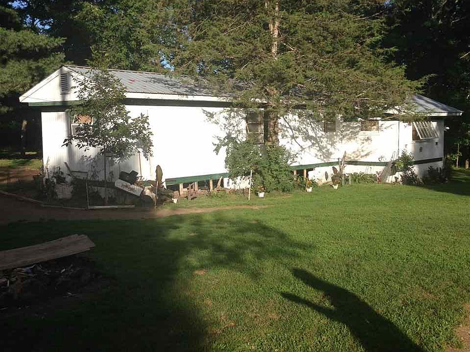 2nd image of 31 Mollison Rd