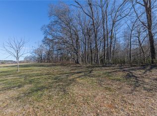 1030 Shoreline Dr #27, Madison, GA 30650