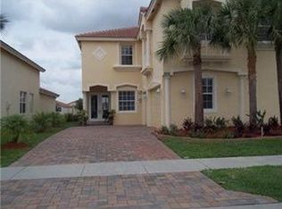 1895 SW Jamesport Dr, Port Saint Lucie, FL 34953