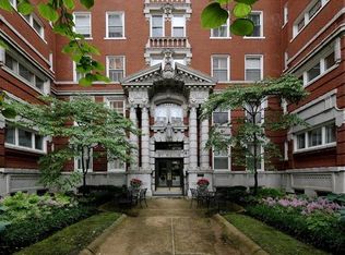 4950 Lindell Blvd APT 4E, Saint Louis, MO 63108