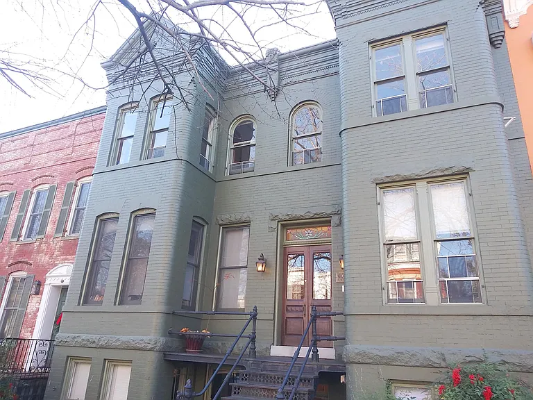 635 G St SE #S — Photo 7