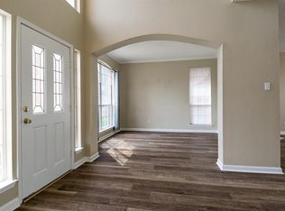 1281 Michael Ave, Lewisville, TX 75077