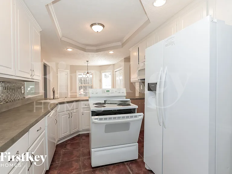 115 Coldwater Dr — Photo 5