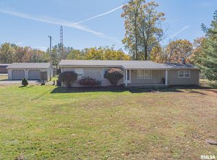 1224 Green Street Rd, Centralia, IL 62801