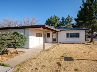 445 Phillips Dr, Las Cruces, NM 88005
