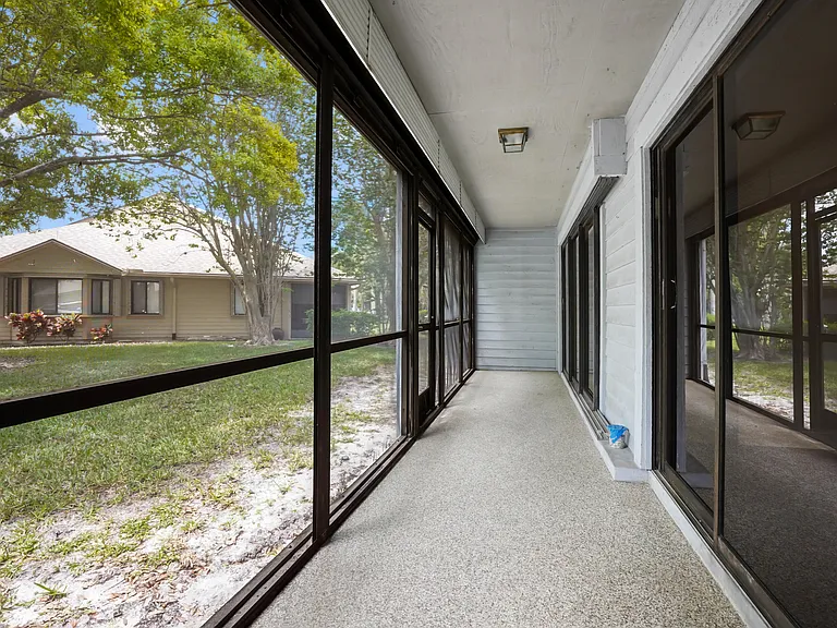 6215 SE Georgetown Pl — Photo 19