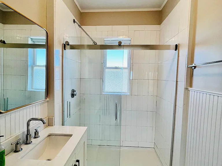 22 Gardena St #3 — Photo 5