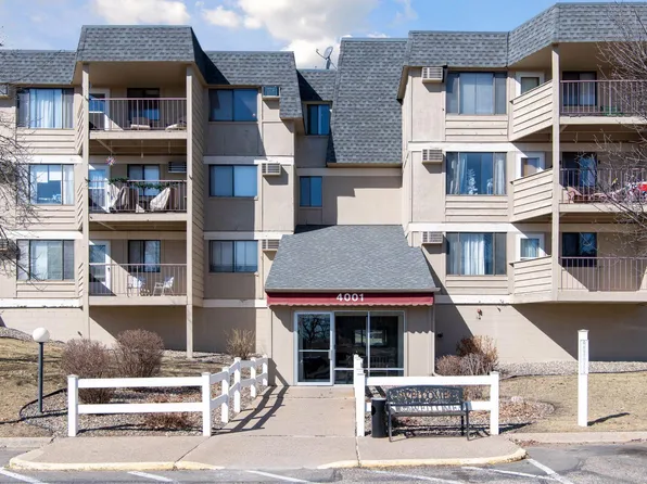 4001 Heritage Hills Dr APT 309, Bloomington, MN 55437