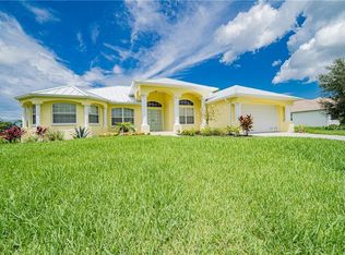 36 Tee View Ct, Rotonda West, FL 33947
