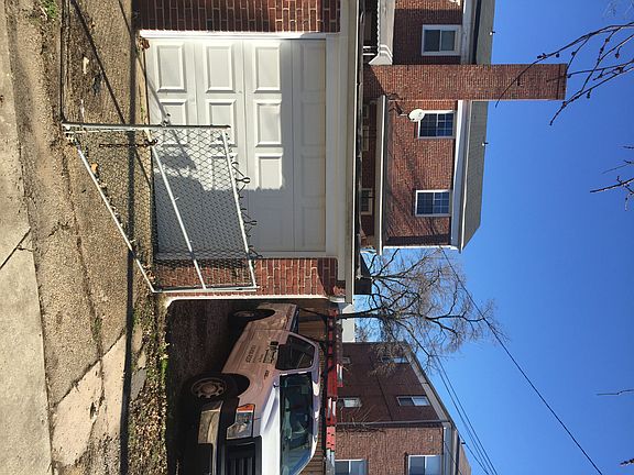3rd image of 2610 Liberty Pkwy