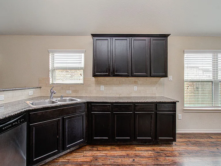 1418 Spencer Glen Ln — Photo 14