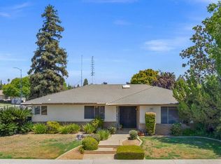 6806 N Baird Ave, Fresno, CA 93710
