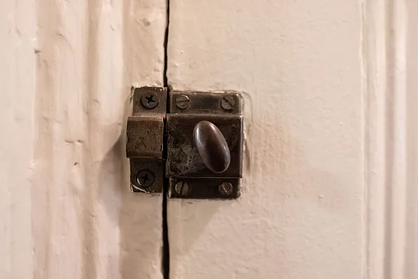 Rented by Susan Penzner Real Estate | media 21