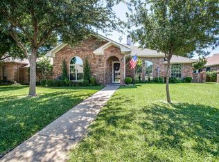 1402 David Dr, Garland, TX