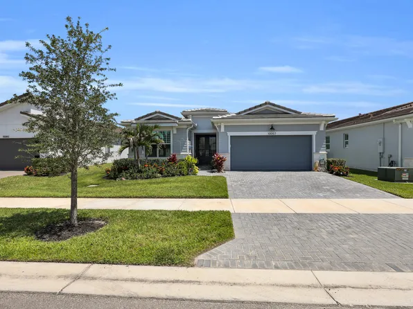 10057 SW Carnelian Street, Port St Lucie, FL 34987