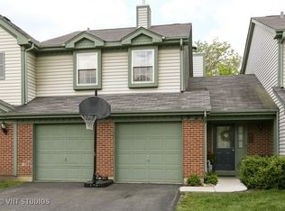 1927 Wellington Pl, Downers Grove, IL 60516