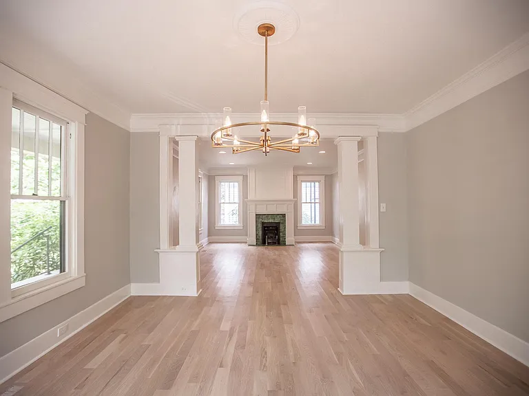 1021 Paris Ave — Photo 3