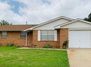 315 SW 74th St, Lawton, OK 73505