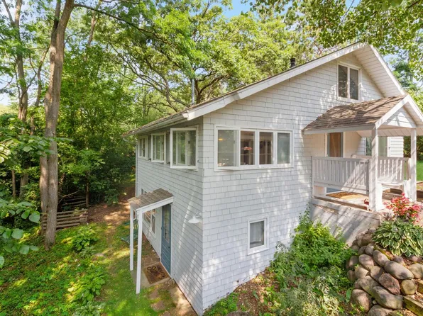 W5571 Blue Jay ROAD, Elkhorn, WI 53121