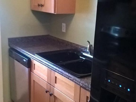 kitchen b