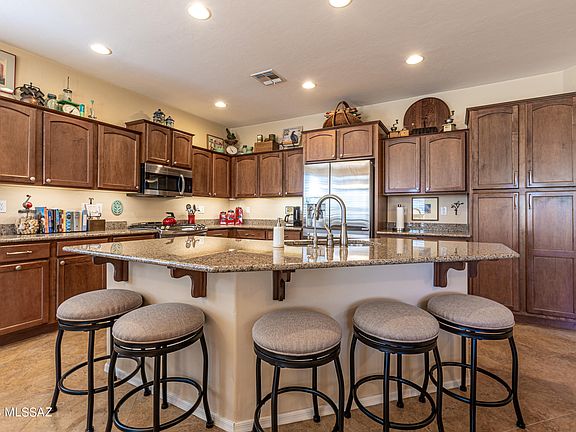 4th image of 752 W Camino Tunera