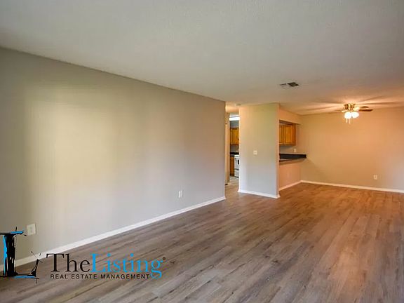 2nd image of 644 Kenwick 104 Cir