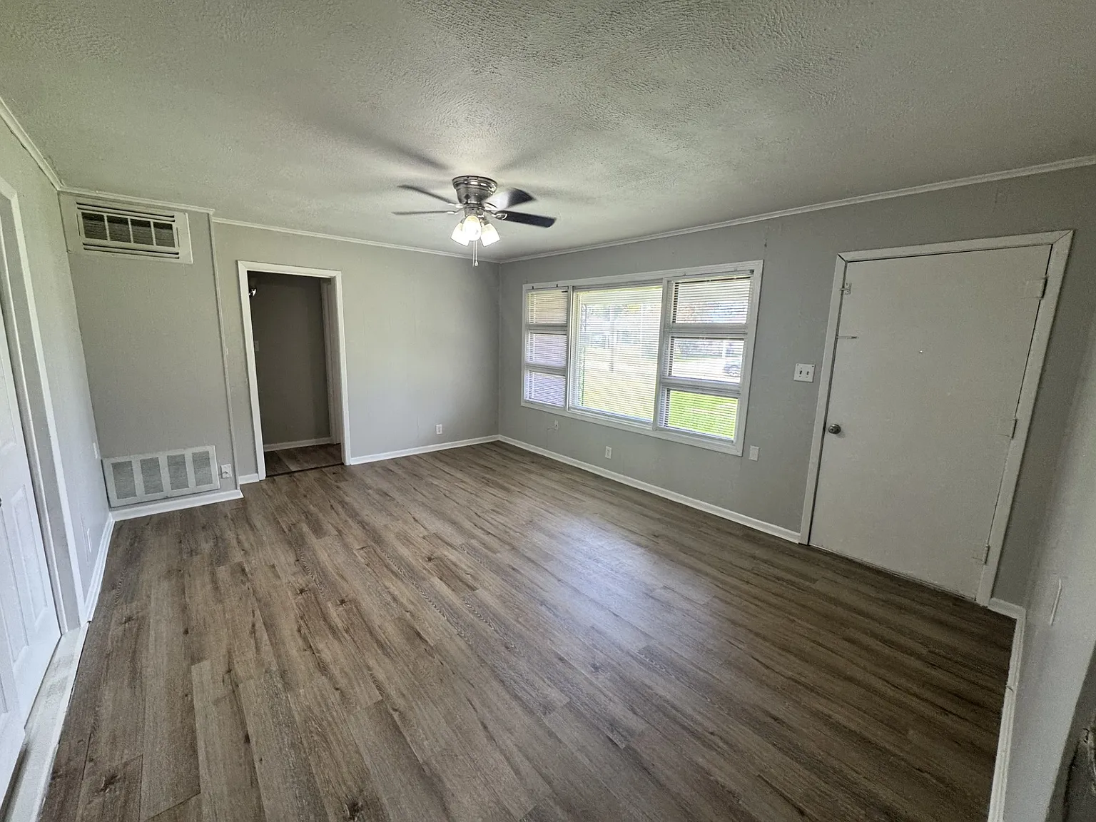 1506 Arkansas - 1 — Photo 4