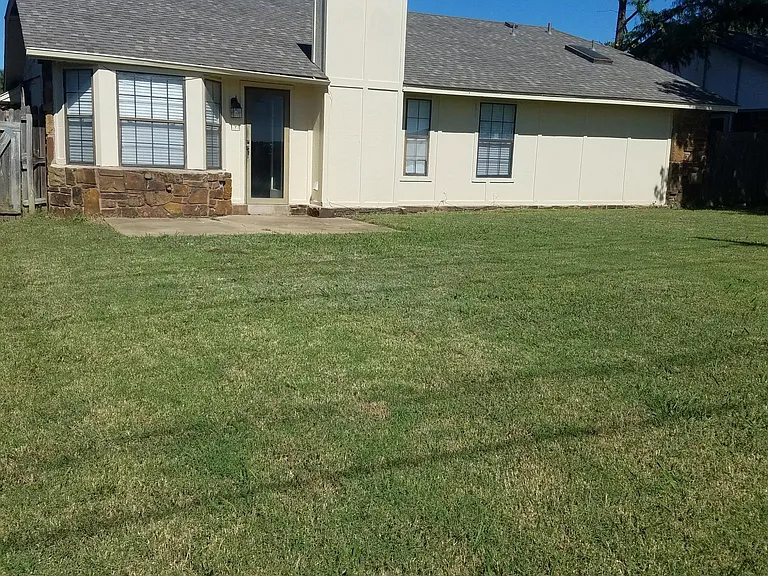 3205 W Houston Pl — Photo 32