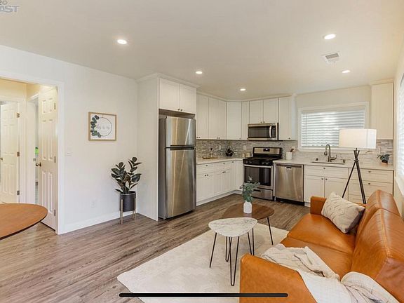3rd image of 4780 Gertrude Dr #4780
