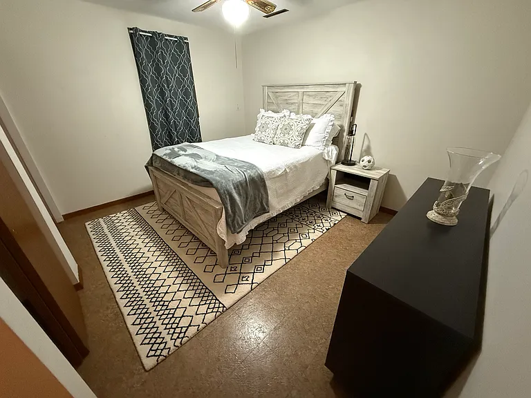 322 Woodlawn Dr #2 — Photo 2