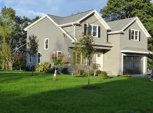 103 College Farm Rd, Waltham, MA 02451