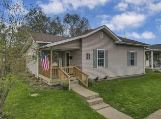 699 E 2nd St, Logan, OH 43138