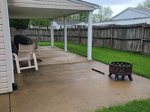 2nd image of 675 Martha Dr