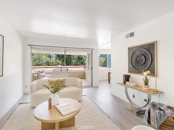 22456 Caminito Esteban, Laguna Hills, CA 92653