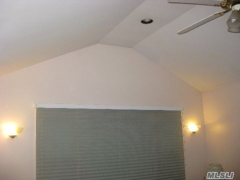 2nd image of 49 Norwood Ave