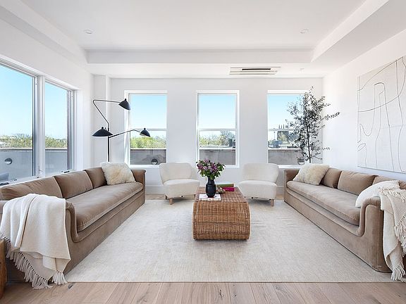 2nd image of 524 Halsey St #Penthouse 1