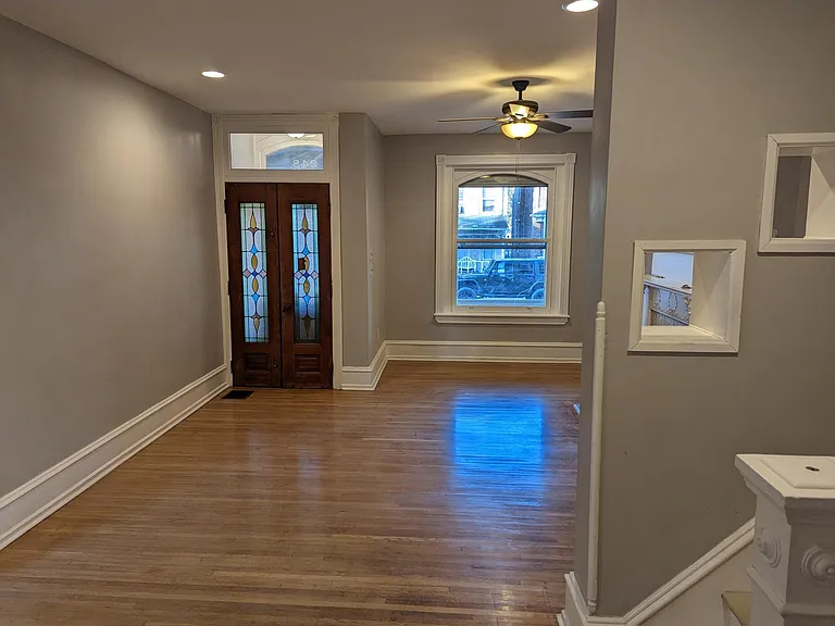 248 Beech St — Photo 6