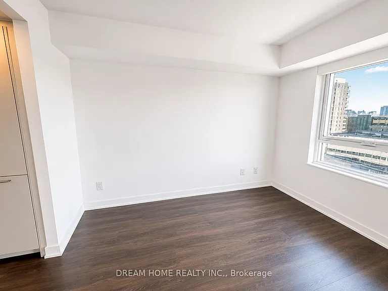 609 Sherbourne St #806 — Photo 4