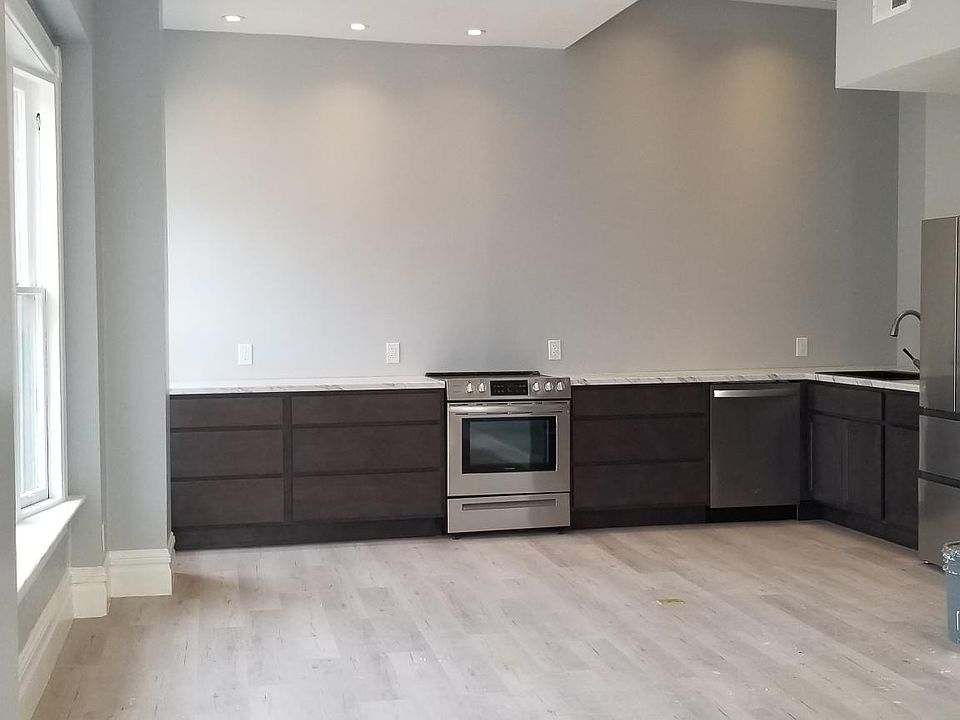1st image of 2235 S Grand Blvd APT C