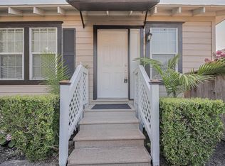 907 Enid St, Houston, TX 77009