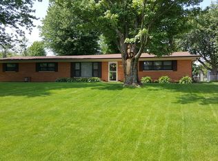 2145 Brookridge Dr, Dayton, OH 45431
