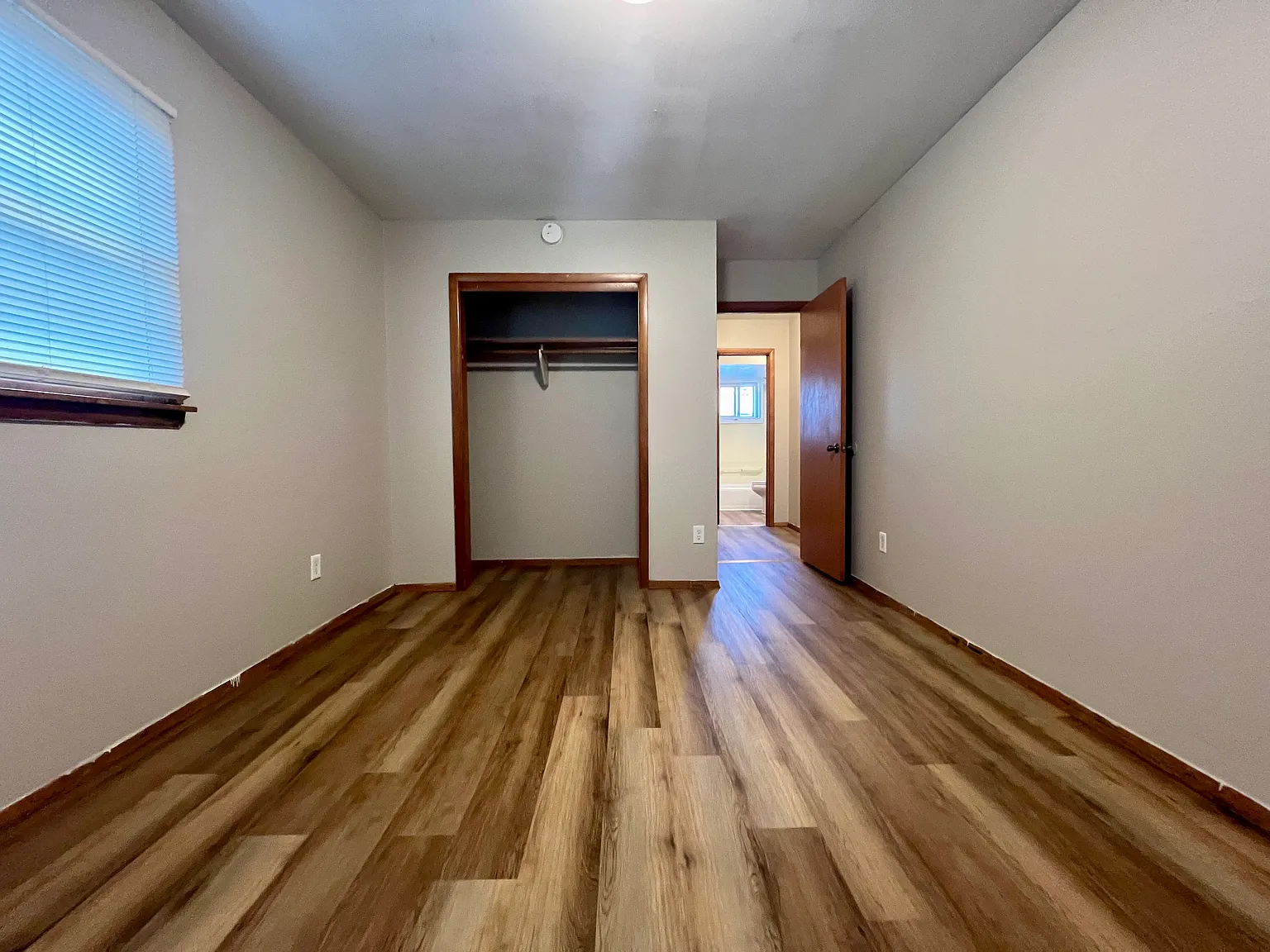 2 bed, 750 sqft, $855 — Photo 2
