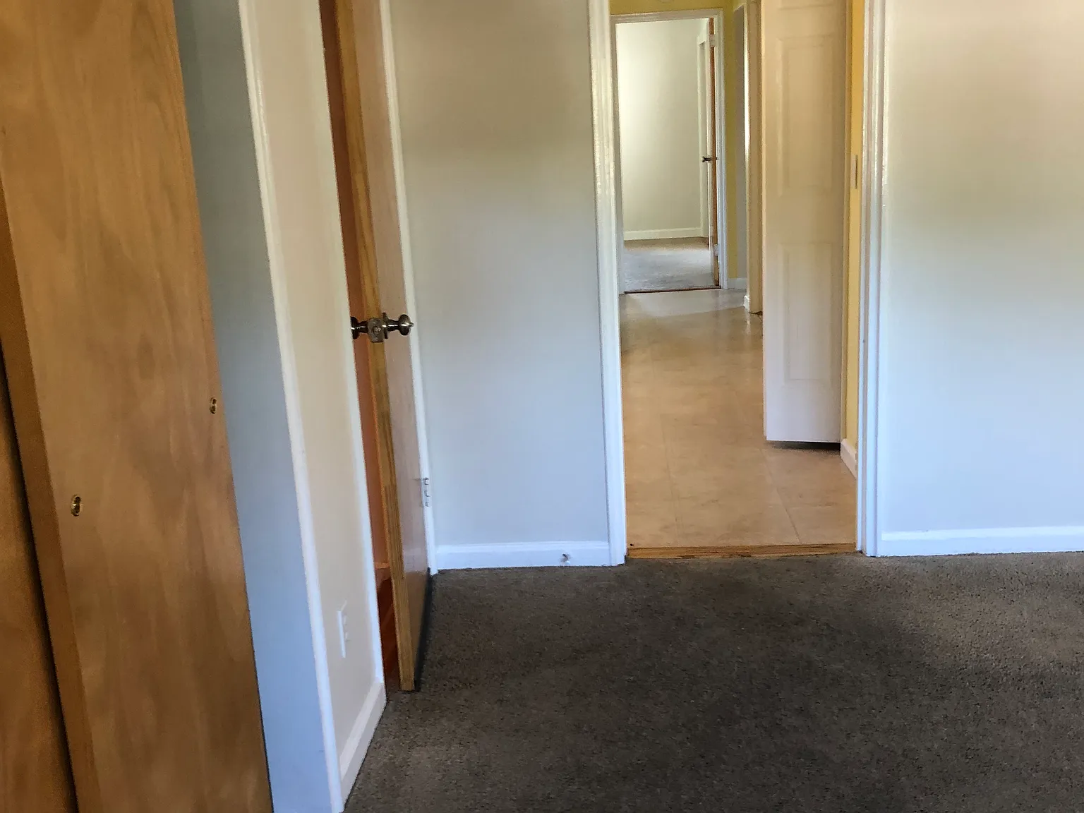 3 bed, 1350 sqft, $3,399 — Photo 3
