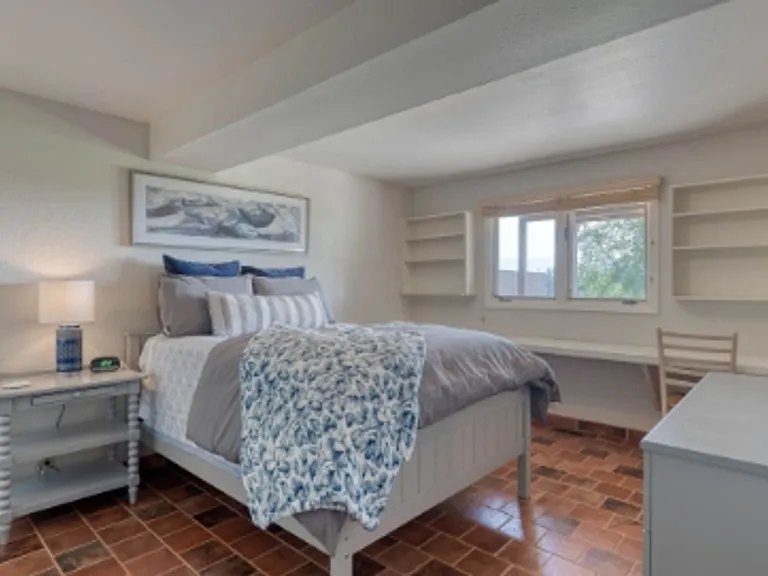 687 Roundup Ln — Photo 14