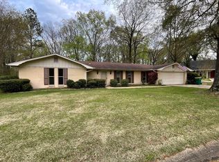 102 Balfour Cir, Tupelo, MS 38801